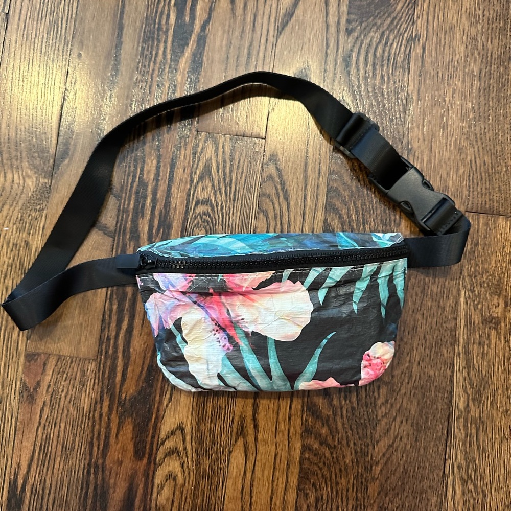ALOHA Collection Black and Multicolor Floral Belt Bag